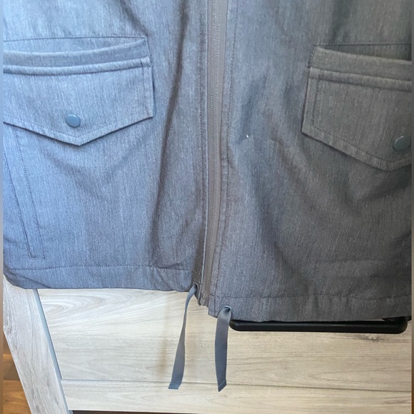 Figs scrub Jacket - Picture 4 of 7
